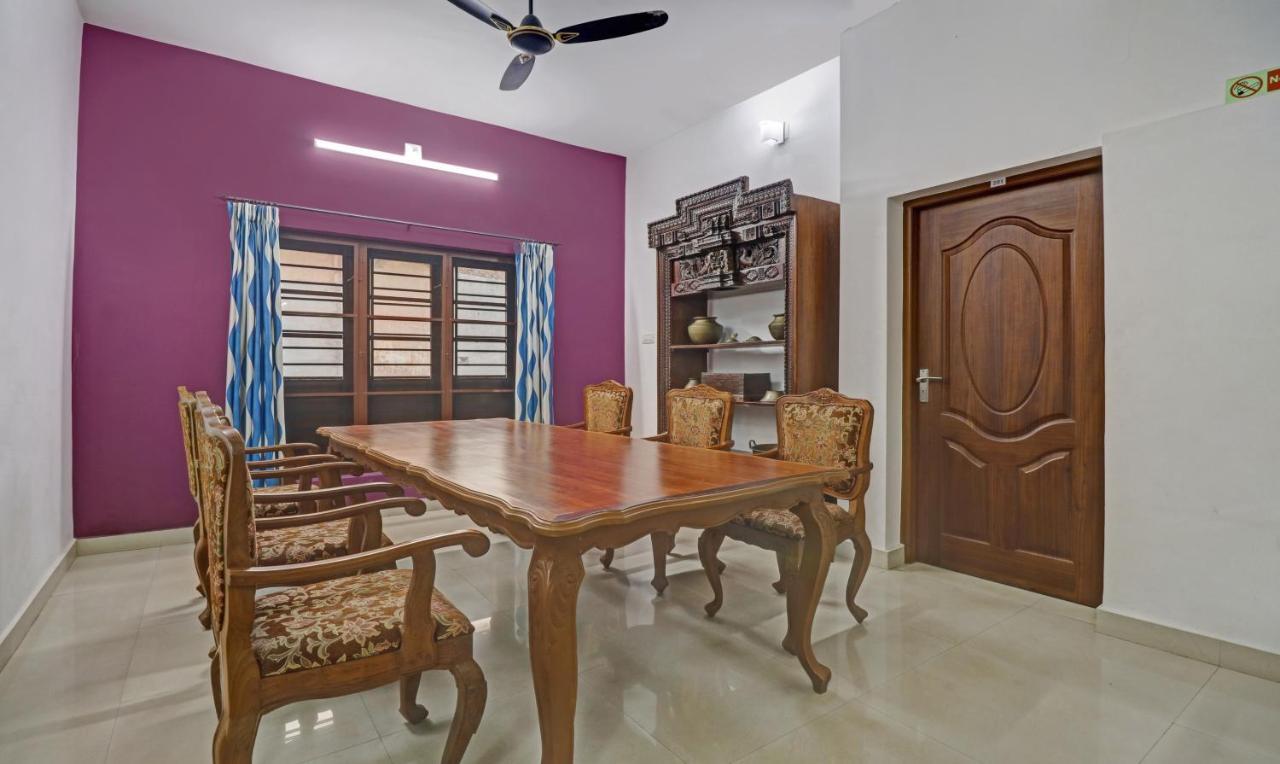 Treebo Backpackers Inn Kochi Exterior foto
